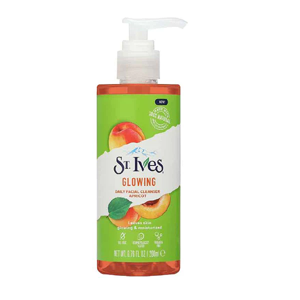 St. Ives Glowing Daily Facial Cleanser Apricot 200ml 1 St. Ives Glowing Daily Facial Cleanser Apricot 200ml